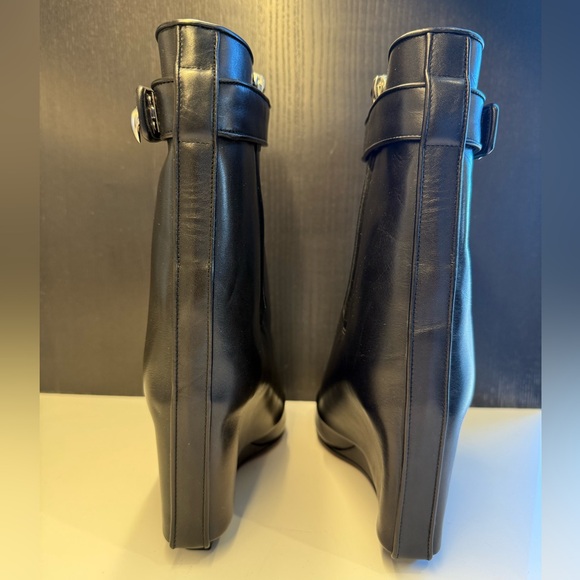 GIVENCHY Shark Lock boots - 38 (US 7) - PERFECT condition - Picture 3 of 3